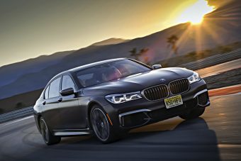 200 új fotón a BMW abszolút zászlóshajója