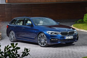 Megérkezett a BMW nagy kombija, az 5-ös Touring