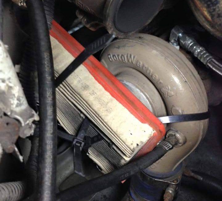 Ezt a tákolást látva sírva fakad a normális szerelő 3 | Vezess 12170276_1070458962986505_752574853_n