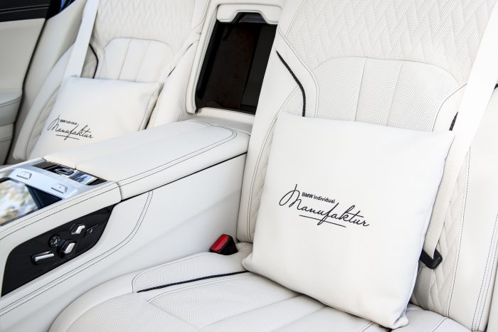 126-P90247261-highRes