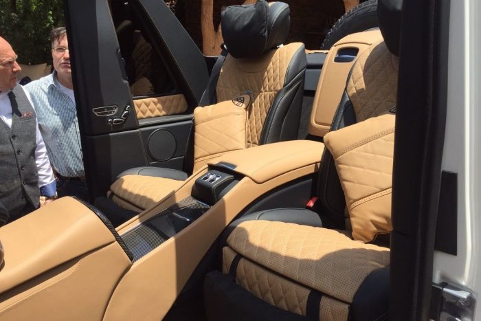 15-Mercedes-Maybach-G650-15