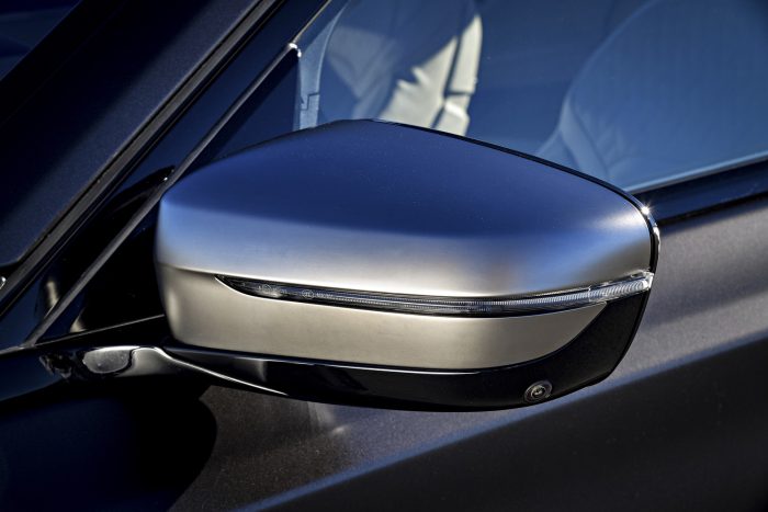 177-P90246926-highRes