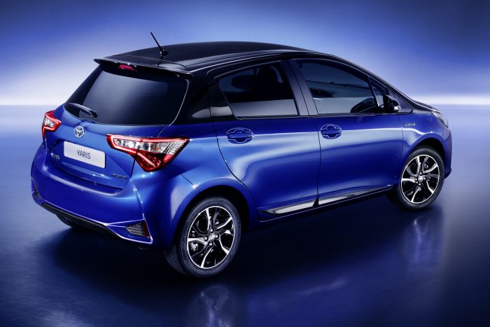 2-toyota-yaris-bitone-4-final-rgb