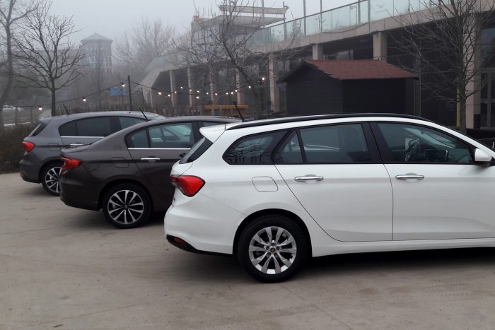 Megjött a Fiat családi kombija 2 Együtt a három változat, a kombi a leghosszabb