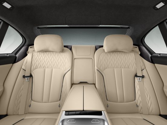 208-P90208720-highRes