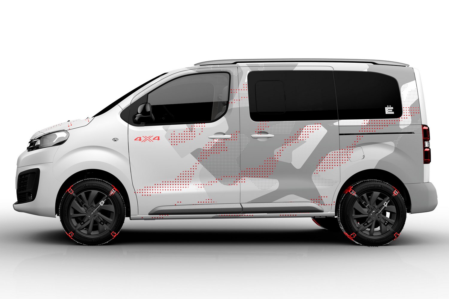 Játékbusz felnőtteknek: Citroën SpaceTourer 4X4 Ë Concept 5