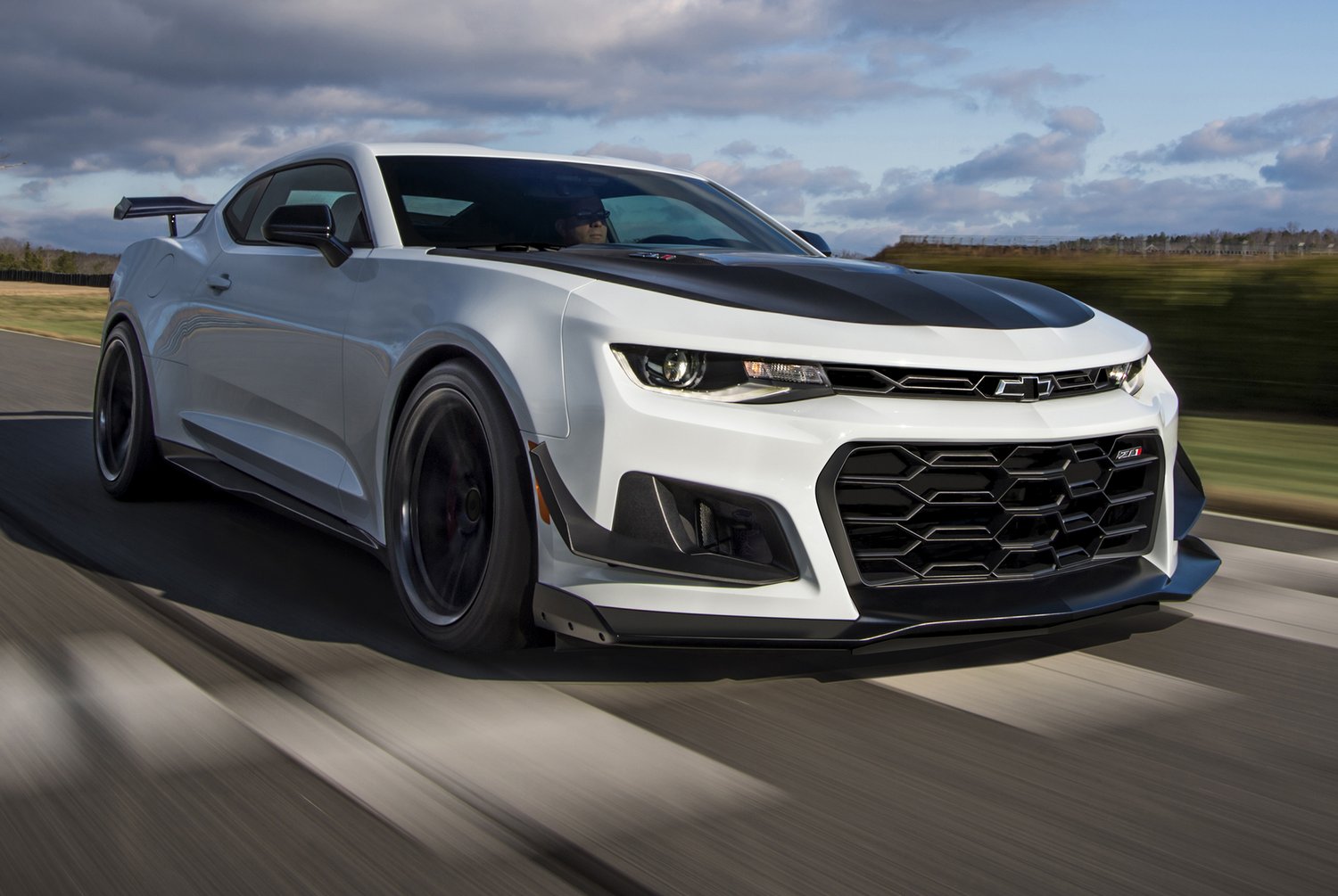 Chevy Camaro ZL1 1LE: csak véletlenül kap rendszámot 4