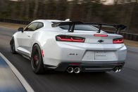 Chevy Camaro ZL1 1LE: csak véletlenül kap rendszámot 12