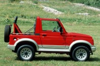 Suzuki Samurai SJ - A piac másik ura a Lada Niva mellett. Rengeteg verzió készült a nyolcvanas évek eleje óta gyártott típusból, pickup, kabrió, zárt dobozos, üvegezett keménytetős, minden célra volt megfelelő Samurai. 

A forgalmazás harmatgyenge egyliteres motorral indult, de szerencsére az 1,3-as 64 lóerős az ötfokozatú váltóval javított a helyzeten. Pattogós, dőlős, zajos, a legjobb alap hobbicélra, sárdagasztáshoz. 

Jelenleg közel száz keres új tulajdonost, van miből válogatni.