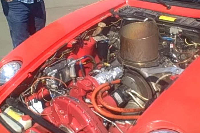 Ilyen amikor egy őrült végez Porsche-szívátültetést, V8 helyett gázturbina