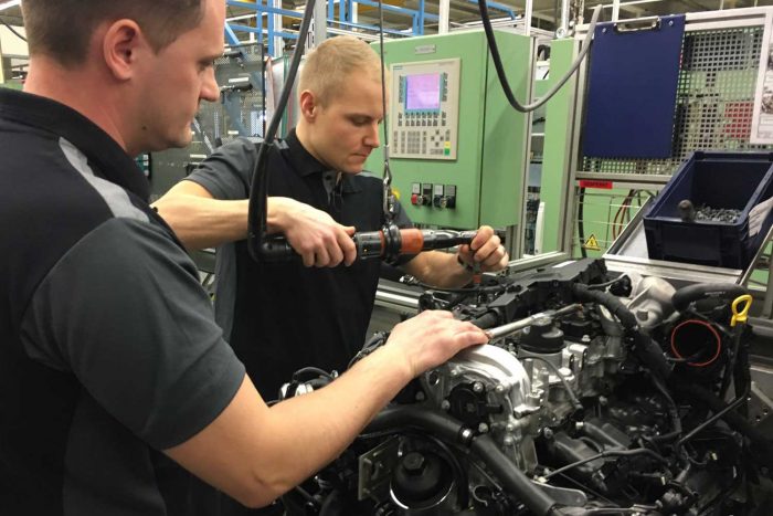 F1: Bottast bevették a családba – videó