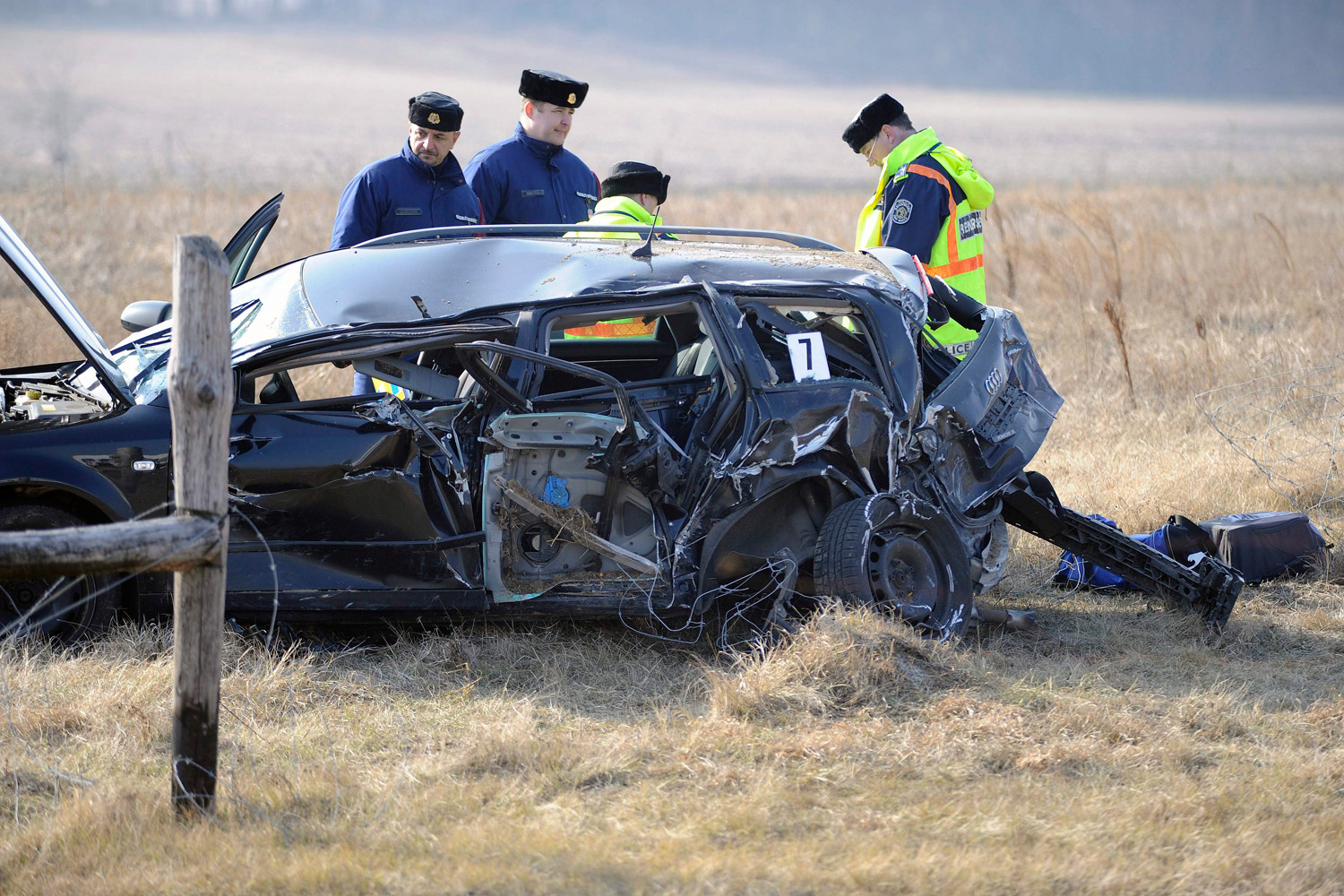 Megrázó fotókon az M5-ösön történt tragédia 6