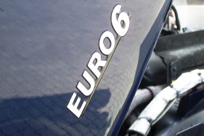 Így veszélyeztethetik egészségünket a trükköző európai fuvarozók