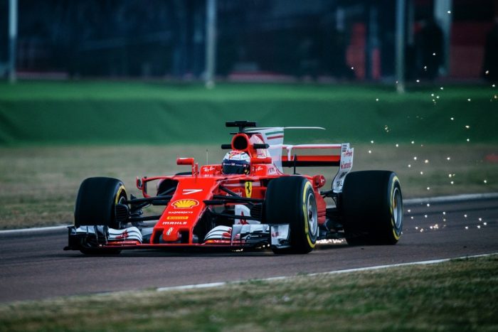 F1: Räikkönen kipróbálta az új Ferrarit – videó