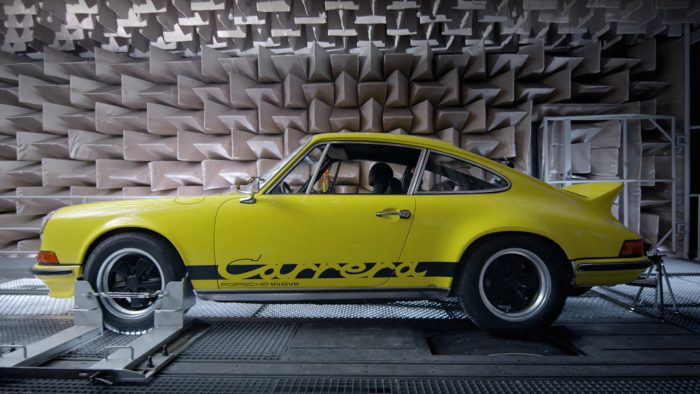 Tekerd fel a hangerőt, mert itt az 5 legszebben szóló Porsche!