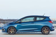 Három hengerrel támad az új Ford Fiesta ST 2