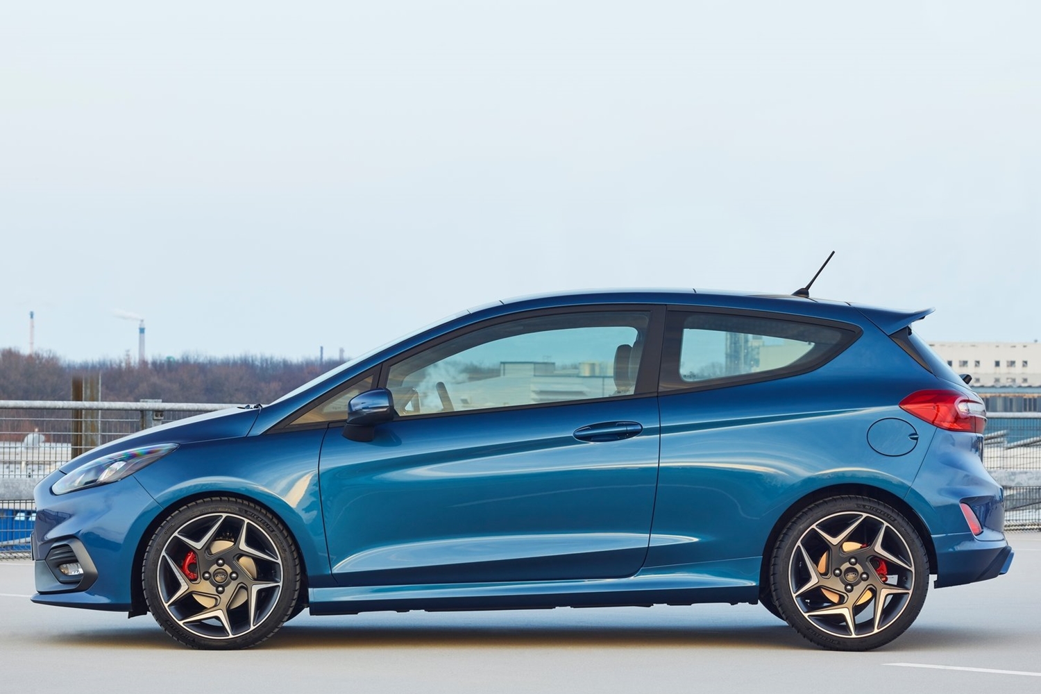 Három hengerrel támad az új Ford Fiesta ST 1