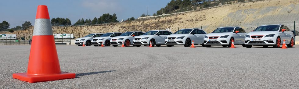 Spanyol Wunderwaffe, 300 lóerővel: SEAT Leon Cupra