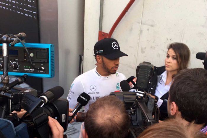 F1: Hamilton a Merci szépségére épít 1 | Vezess hamilton_barcelona