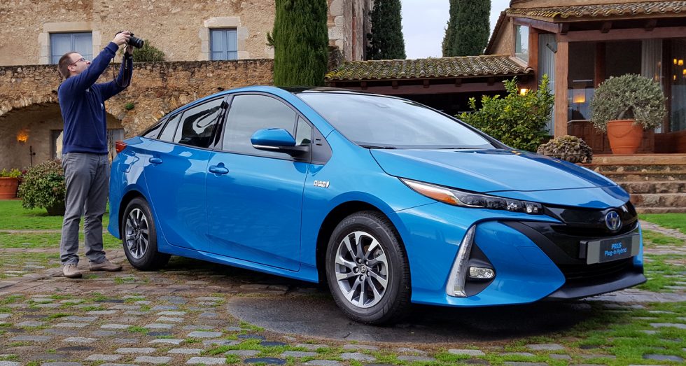 Létezik, megvehető, kipróbáltuk az 1 litert fogyasztó autót