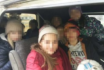 Elképesztő felelőtlenség gyerekekkel Miskolcon