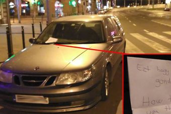 Zebrára parkolt Budapesten, cetlivel büntették
