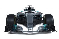 F1: Stúdiófotókon a Mercedes új autója 2