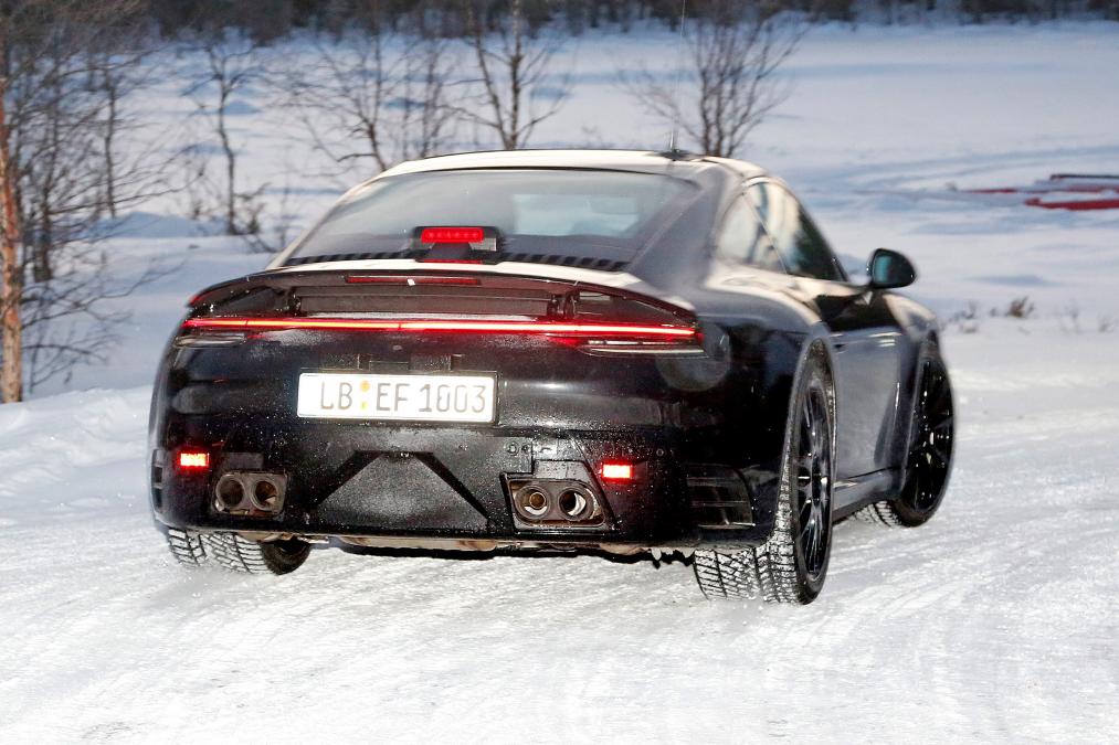 Hibrid lesz a következő Porsche 911? 1