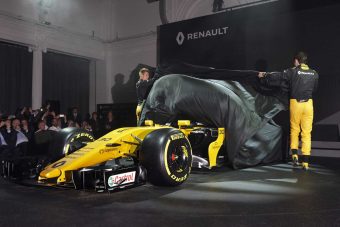 F1: Durva, mennyit változtak hátulról az autók