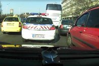 Legendás kifogással élt a 20 éves BMW-s, aki a megengedett tempó duplájával haladt 1