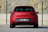 Spanyol Wunderwaffe, 300 lóerővel: SEAT Leon Cupra 36