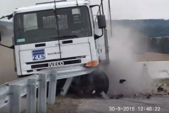 Sok életet menthet meg ez a magyar szalagkorlát