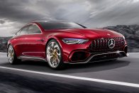 Jön az AMG 800 lóerős brutálhibridje! 24