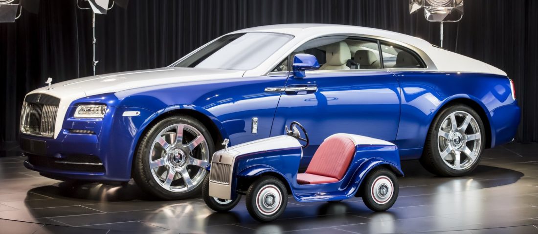 Jótékony célra épített játékautót a Rolls-Royce