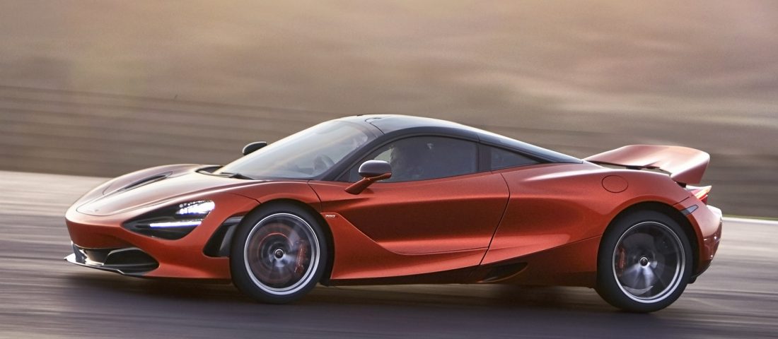 Megérkezett az új McLaren 720S