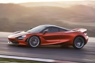 Megérkezett az új McLaren 720S 46