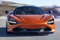 Megérkezett az új McLaren 720S 48