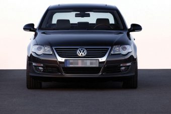 Vajon elkapják ennek a Passatnak az óratekerőjét?