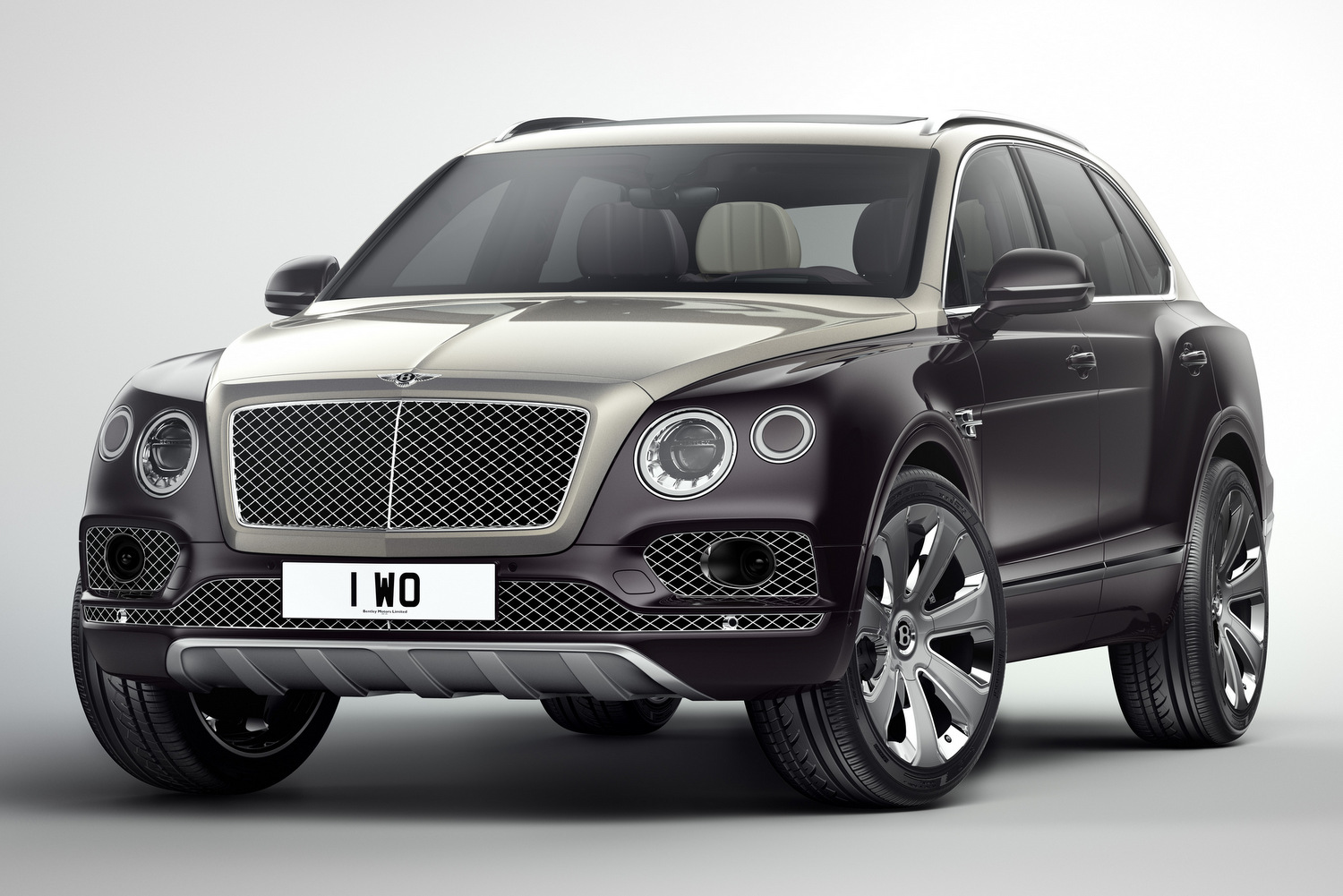 Bentley Bentayga Mulliner: luxusterepjáró a négyzeten 1