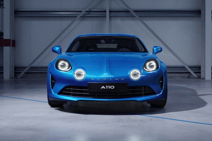 Páhuzamos valóságot nyitott a Renault