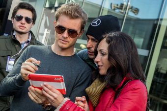 F1: Erre a műanyagdarabra büszke Nico Rosberg