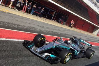 F1: Csoda történt, elromlott a Mercedes
