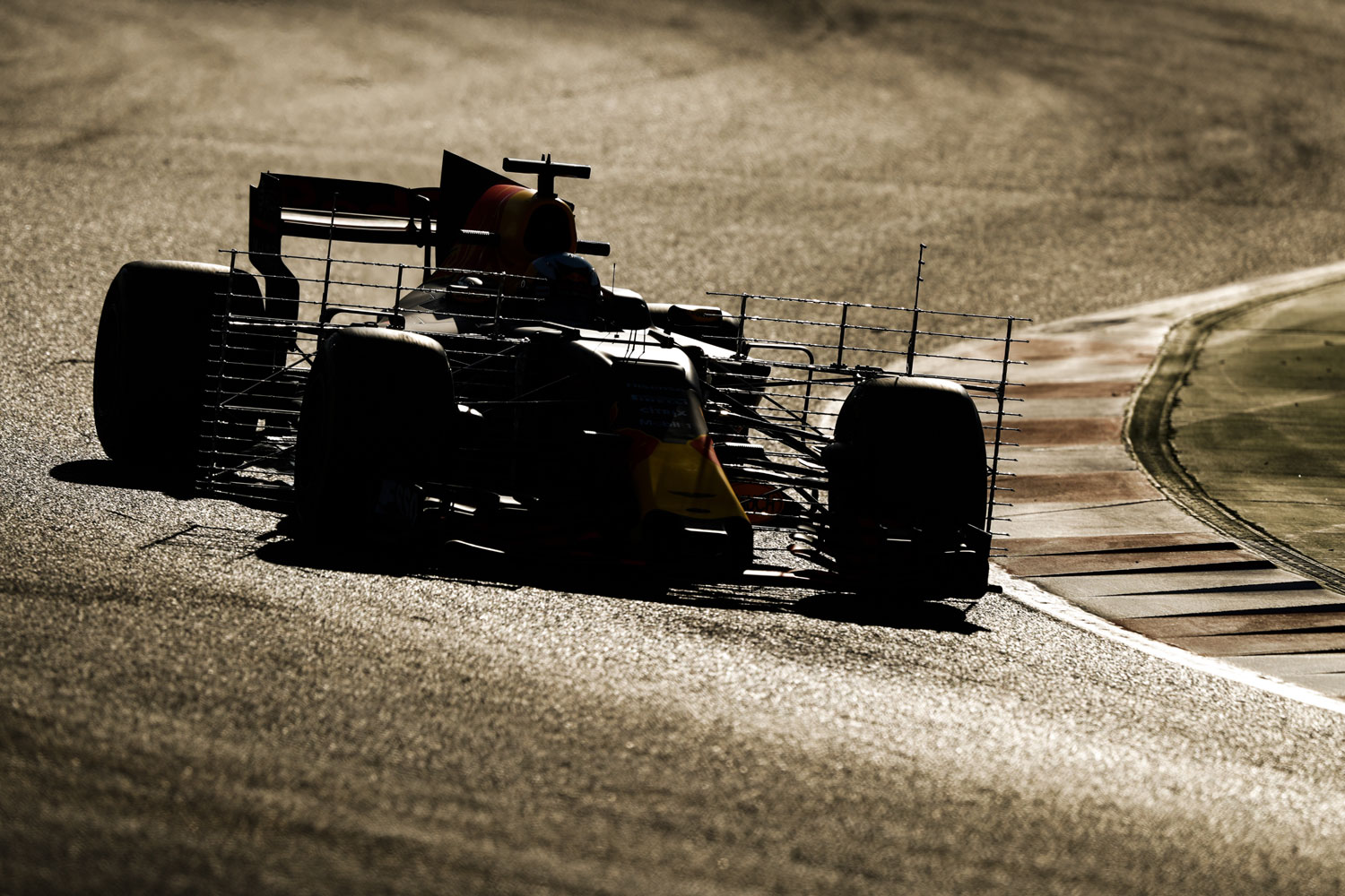 F1: Pattanásig feszült a húr a McLarennél 21