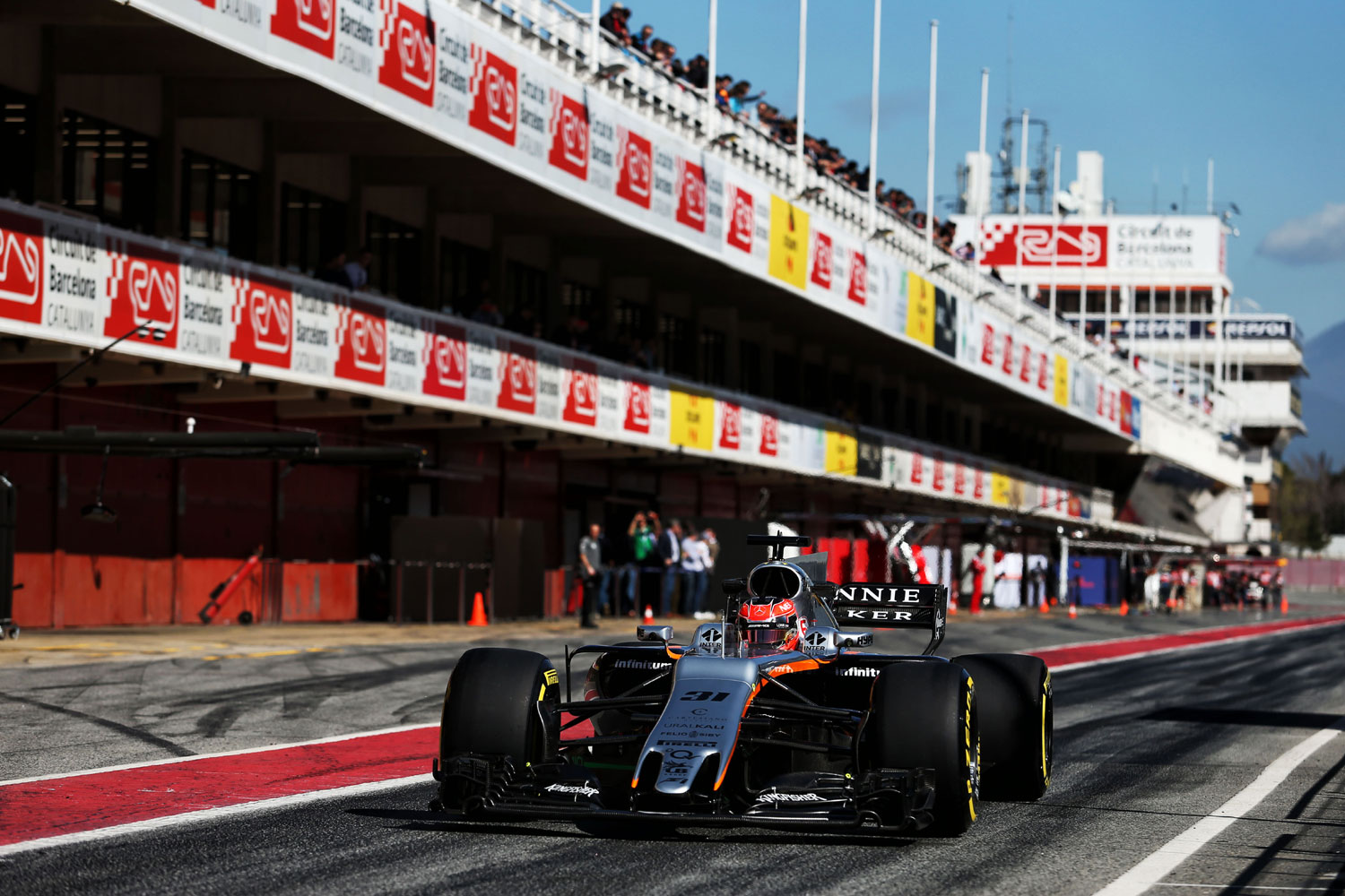 F1: Pattanásig feszült a húr a McLarennél 35