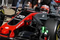 F1: Pattanásig feszült a húr a McLarennél 55