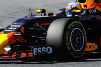 F1: A Red Bullt sem kell félteni