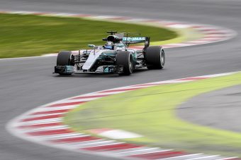 F1: Bottas maradt az élen, küszködik a McLaren