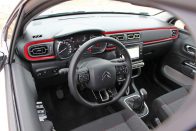 Teszt: Suzuki az olcsó Škoda és a vagány Citroën ellen 46
