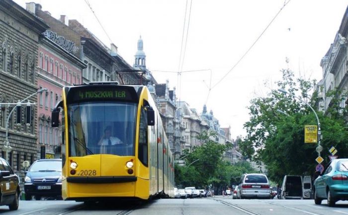 Ezért változott a lámpaprogram a Nagykörúton