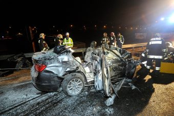 Megrázó fotókon a Bécsi úti halálos baleset